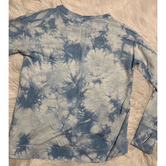 Up in the clouds crewneck - Picture 3 of 7